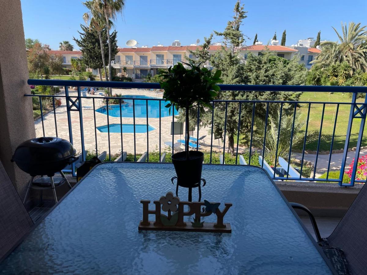 Paradise Gardens2 With Waking Distance To The Sea Appartement *